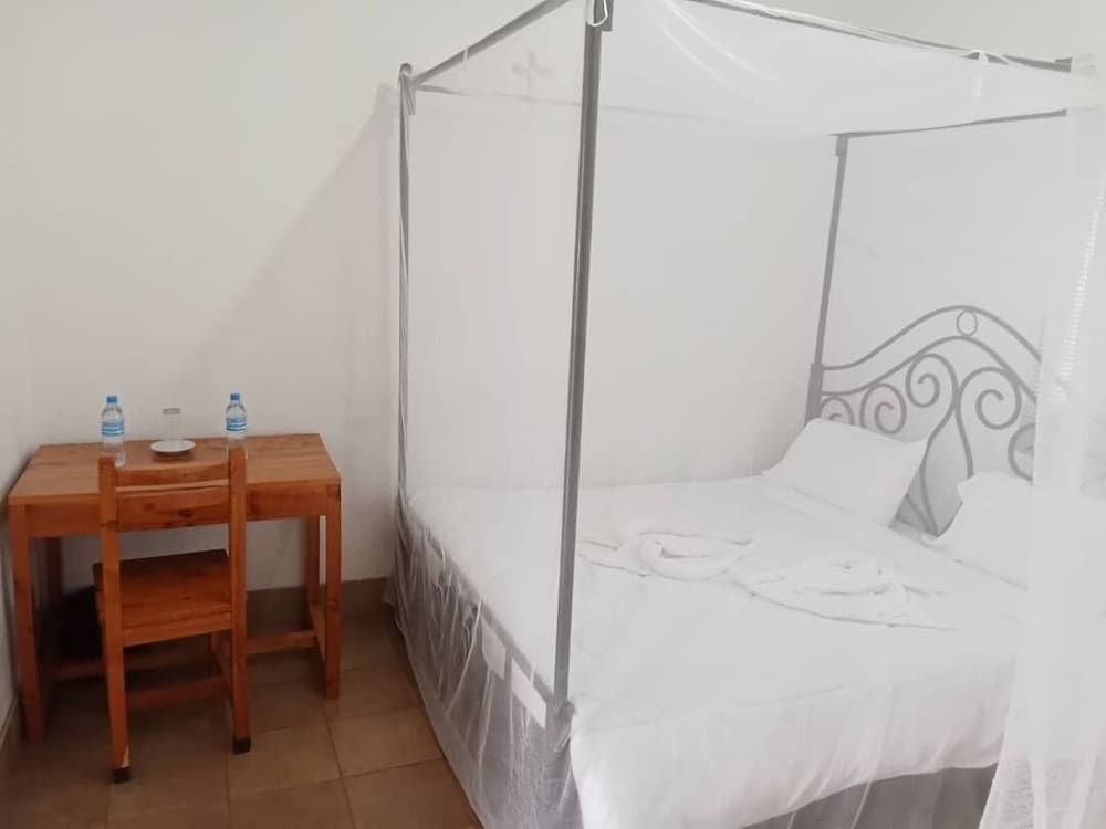 Stc.Safari lodge Standard Single Room 3