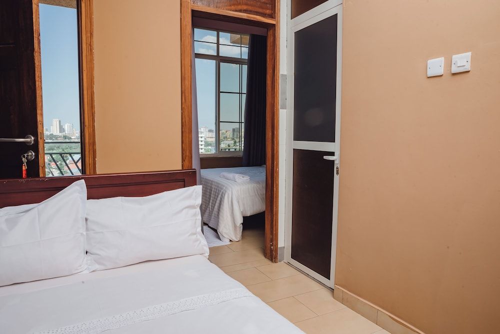 BML Highway Hotel Studio Suite 7