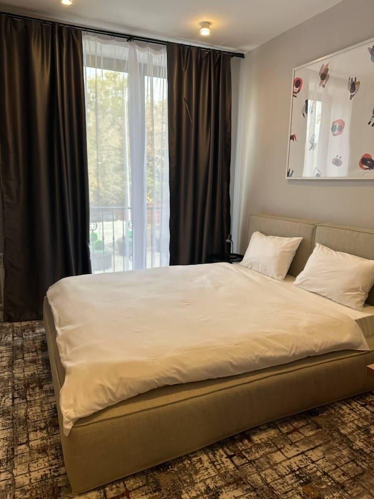 Unit Hotel Deluxe Double Room, Courtyard View 2