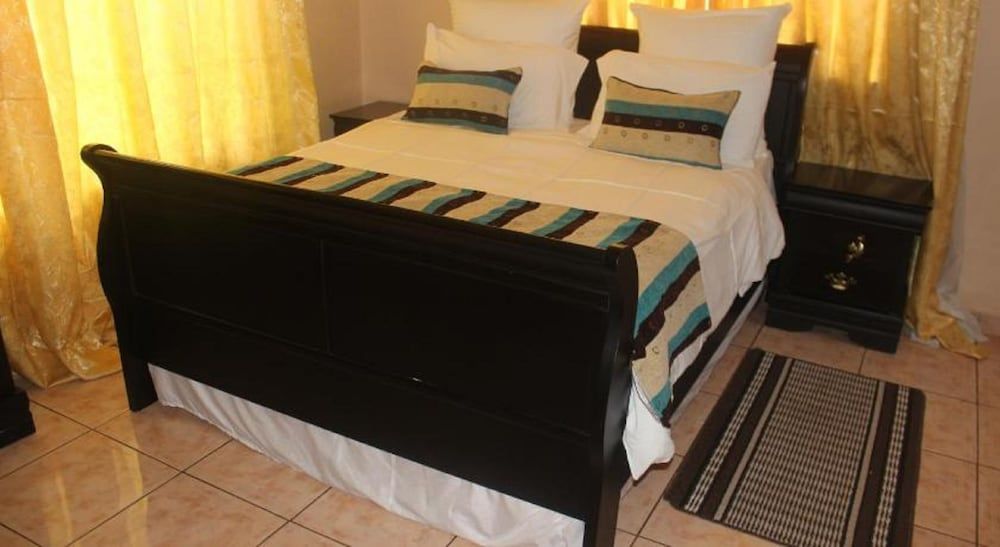 Zholela lodge Deluxe Double Room