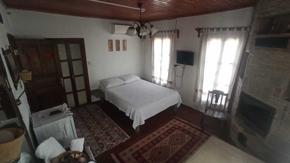 Meglen Konak Romantic Room, 1 Bedroom, Non Smoking, Garden View 4