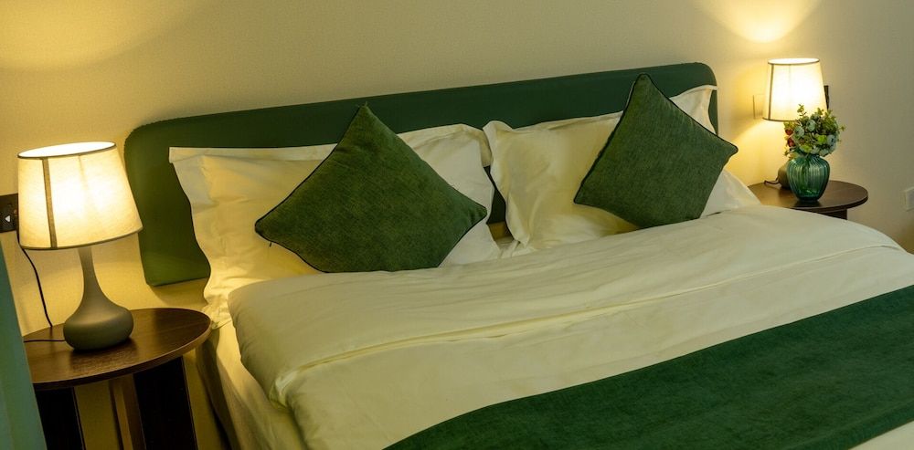 MSInternational Hotel Standard Double Room 3