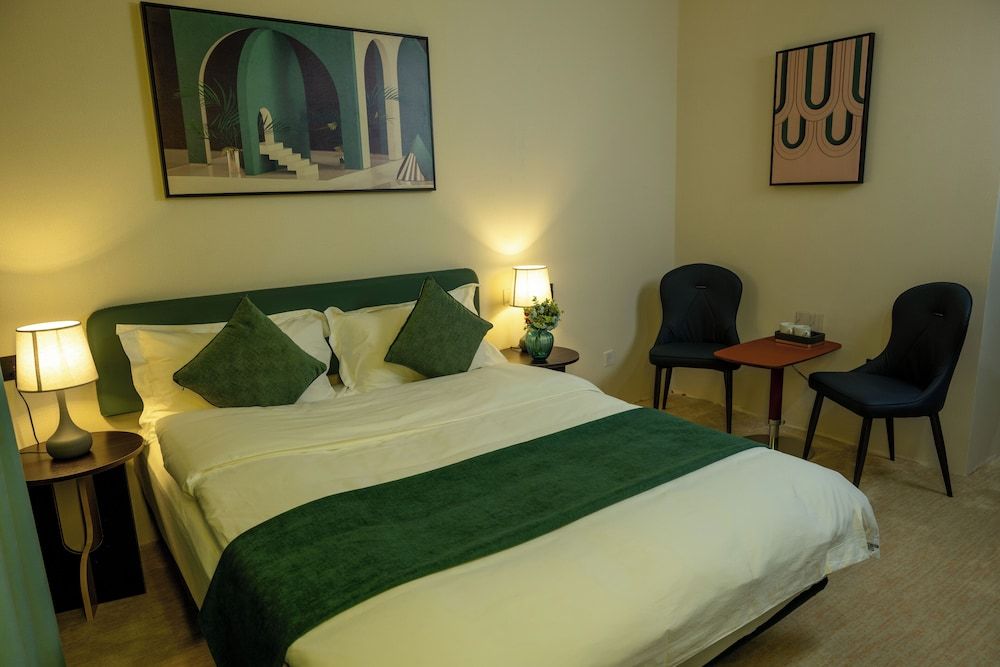 MSInternational Hotel Standard Double Room 2