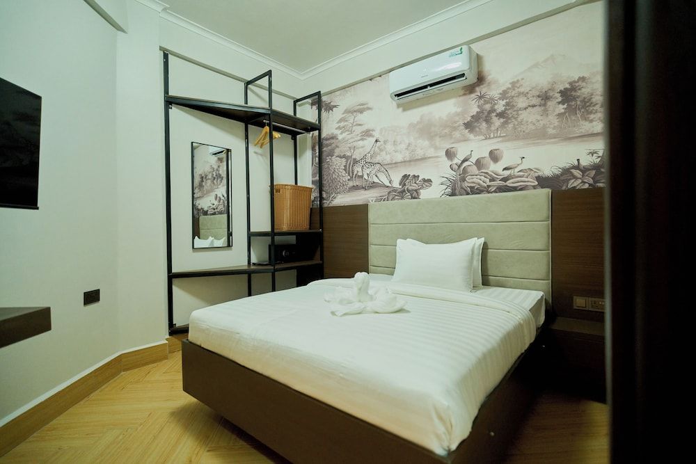 Belmond Hotel Double Room, City View 3