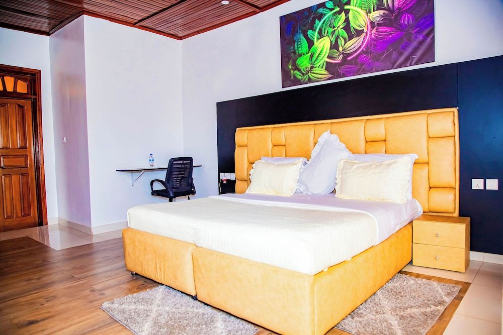 Net Luna Villa Hotel and Tours Standard Double Room 2