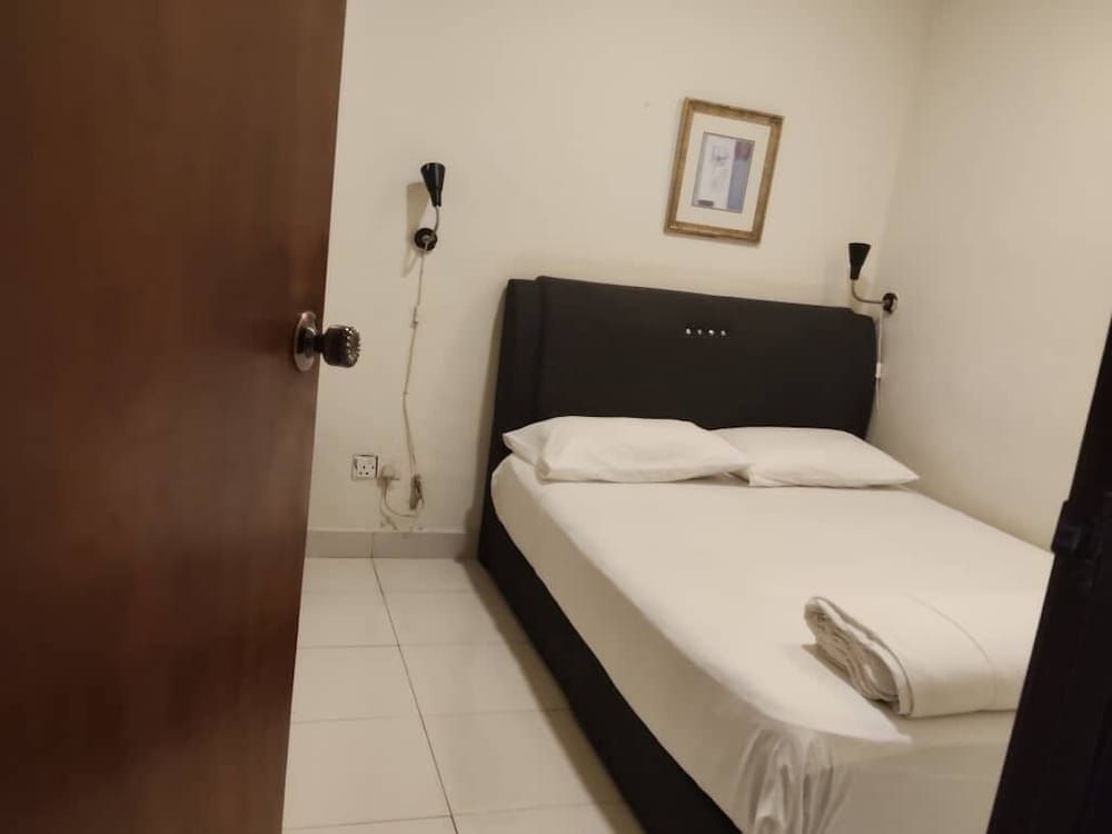 HOTEL NOVA Economy Room, City View 3