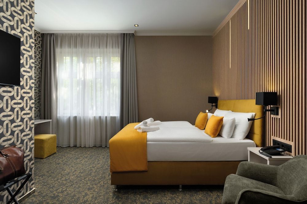 Hotel Allora Standard Double Room 4