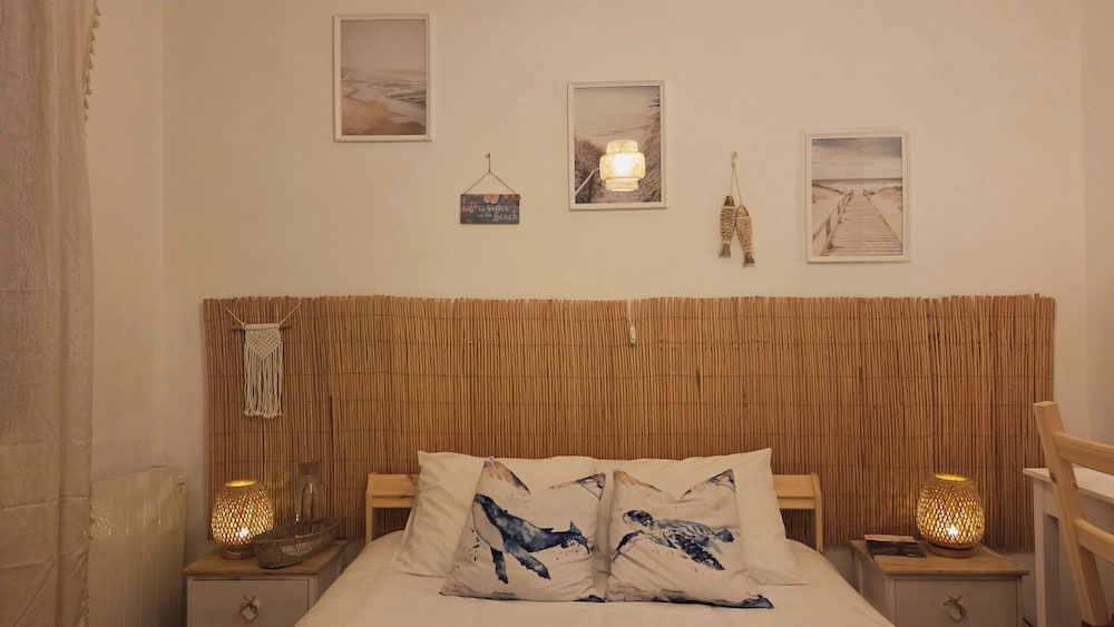 Guest House da Mata Double Room, Courtyard View 10