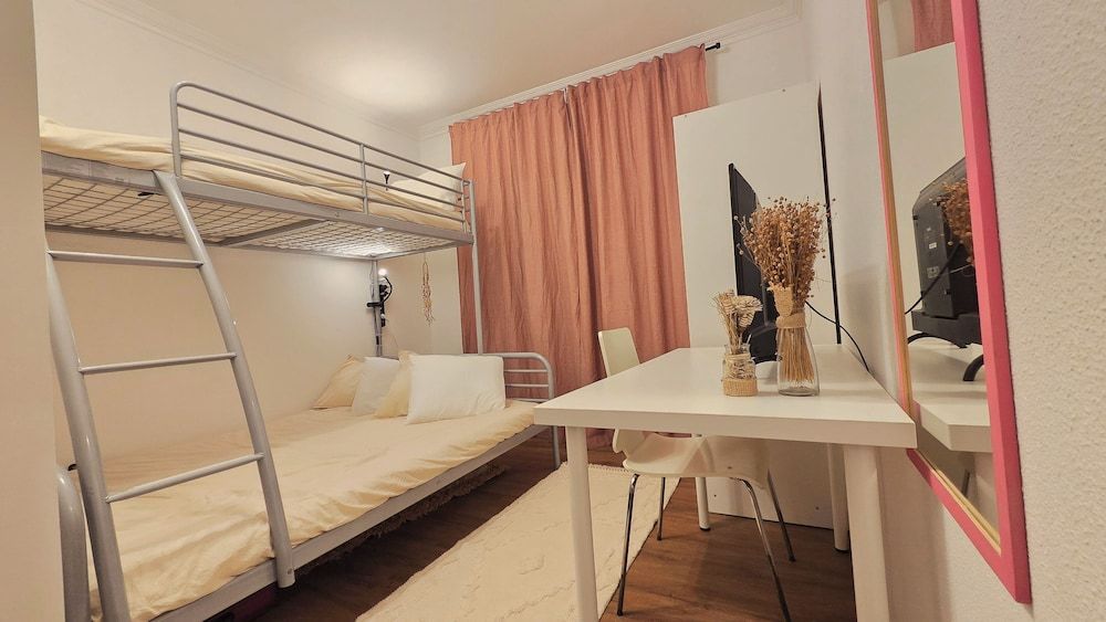 Guest House da Mata Triple Room, Courtyard View 2