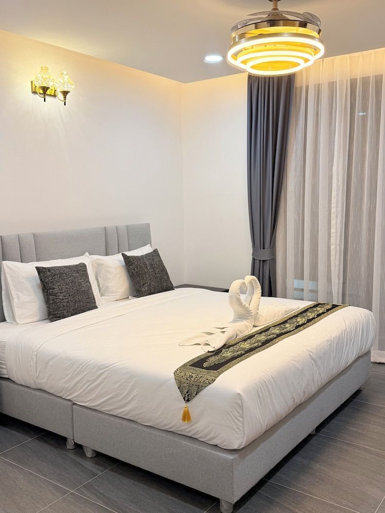 Velora Jomtien Residence Deluxe Double Room 5