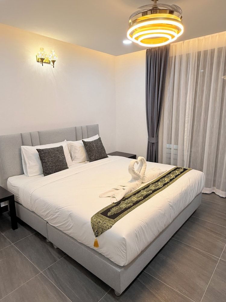 Velora Jomtien Residence Deluxe Double Room 8