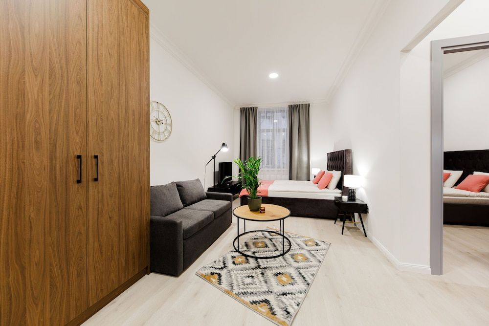 RIGAAPARTMENT ELIZABETES 22 Aparthotel Family Apartment 23