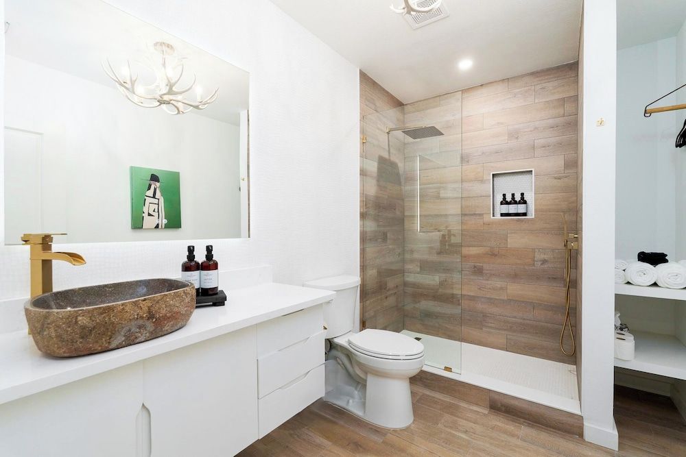 Hereford Motel 5 The Harvick 3