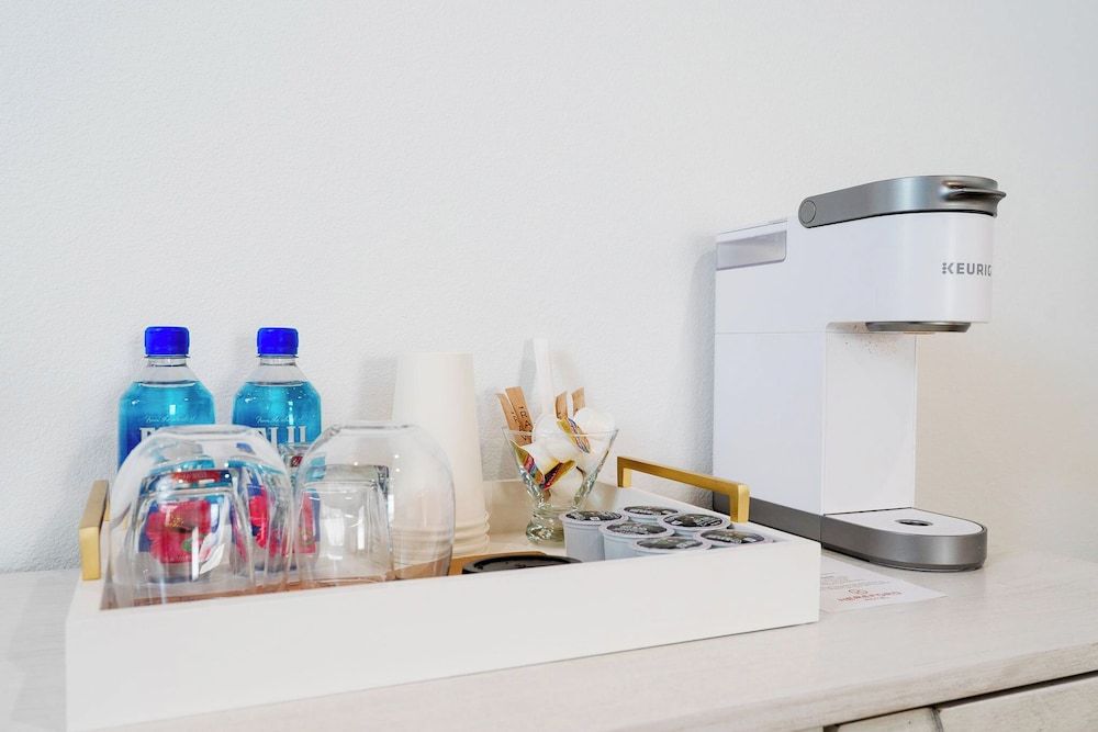 Hereford Motel 5 The Harvick 6