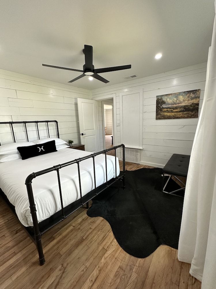 Hereford Motel Crockett House 3