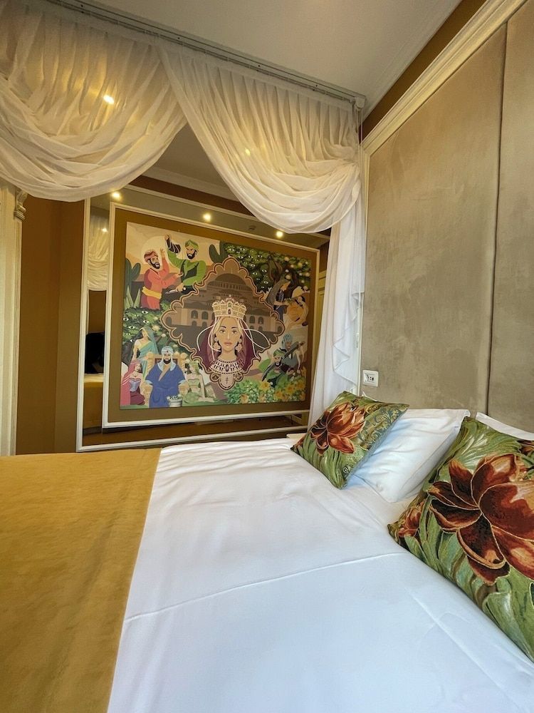 Seven Beauty Hotel Baku Economy Double Room, Courtyard View 4