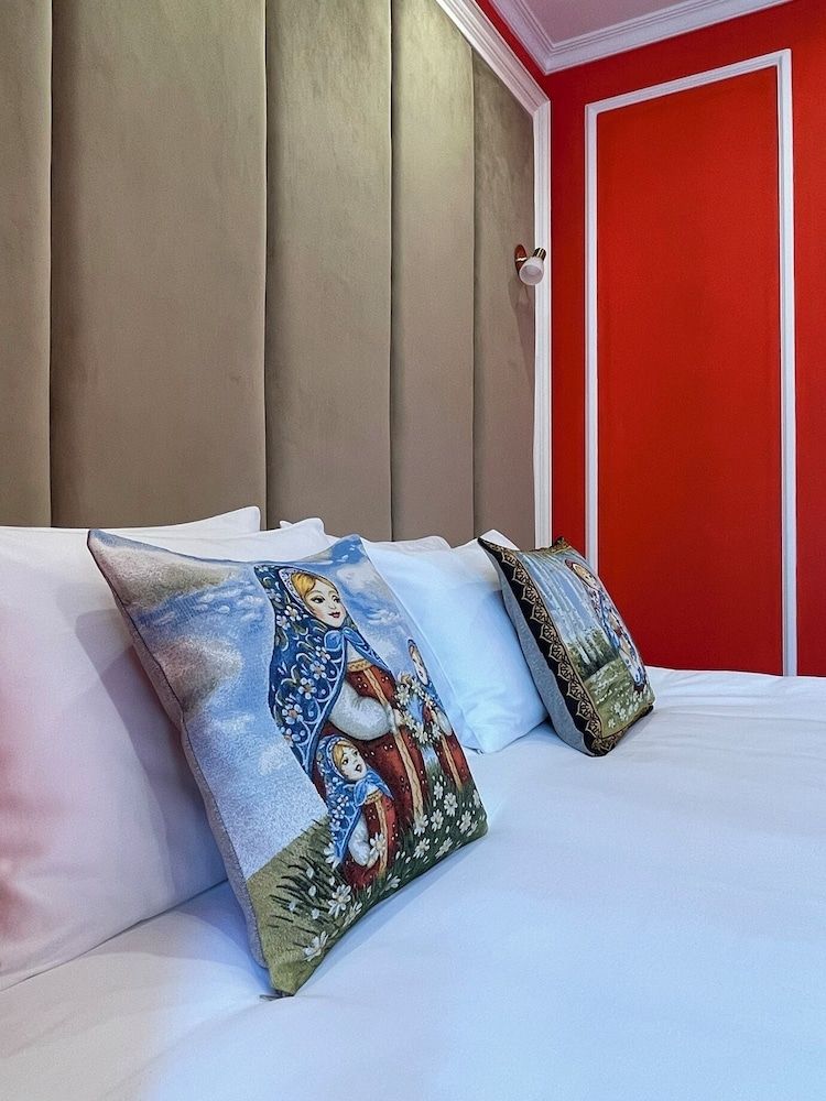 Seven Beauty Hotel Baku Standard Room, Courtyard View 5