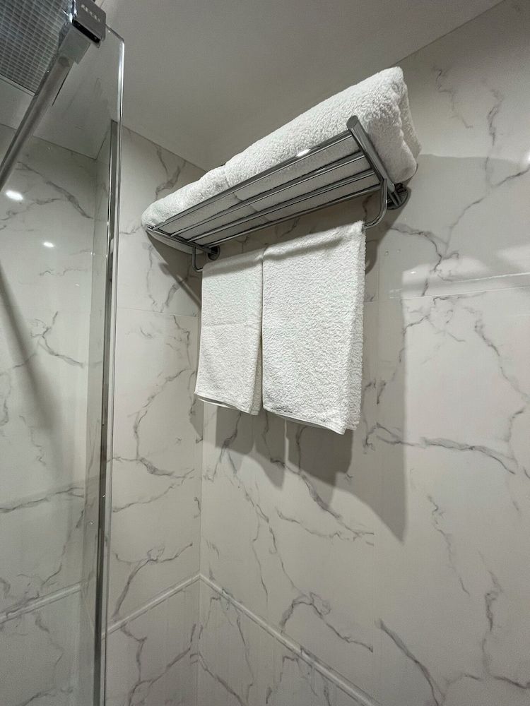 Seven Beauty Hotel Baku Economy Double Room, Courtyard View 12