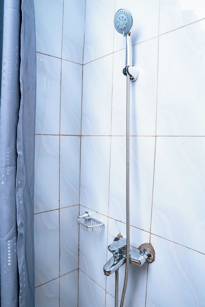 Kadoo Travels Comfort Apartment, 2 Bedrooms, Smoking, City View 11