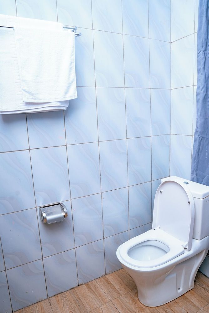 Kadoo Travels Comfort Apartment, 2 Bedrooms, Smoking, City View 7