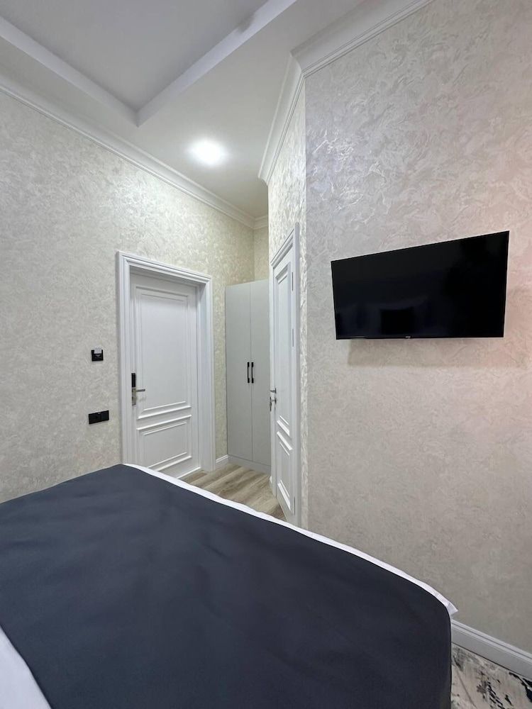 Nifal Guest House Classic Double Room, Courtyard View 9