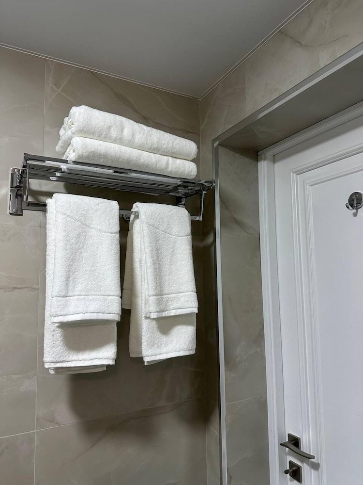 Nifal Guest House Classic Double Room, Courtyard View 5