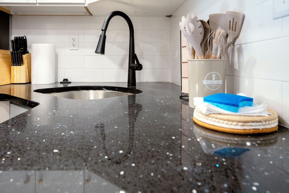 Cozy Stay near Fishtown & City Center Apartment, 2 Bedrooms 97