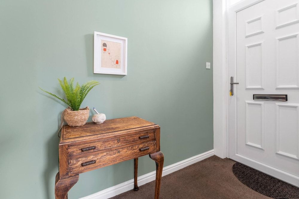 Edinburgh City Centre 2BR Apartment Apartment, 2 Bedrooms, Accessible 10