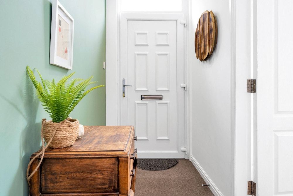 Edinburgh City Centre 2BR Apartment Apartment, 2 Bedrooms, Accessible 11