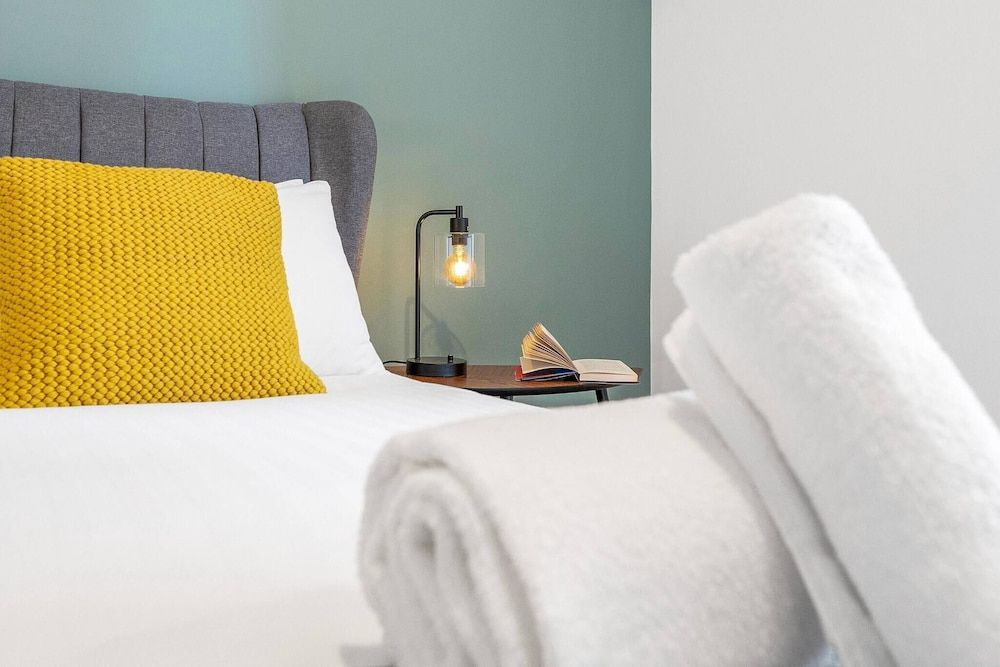 Edinburgh City Centre 2BR Apartment Apartment, 2 Bedrooms, Accessible 7