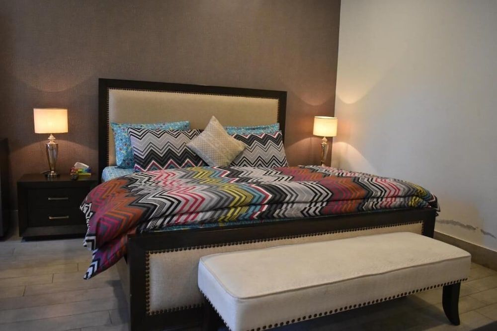 Mehran Lodges Deluxe Double Room, Mountain View 6