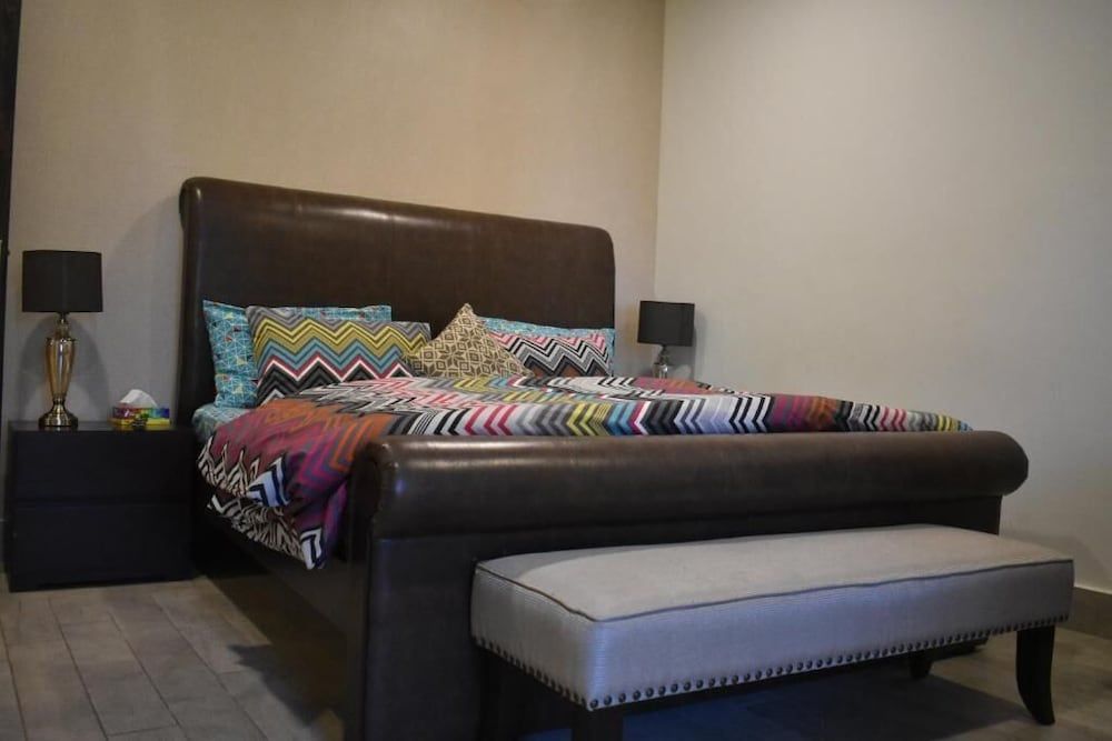 Mehran Lodges Deluxe Double Room, Mountain View 7