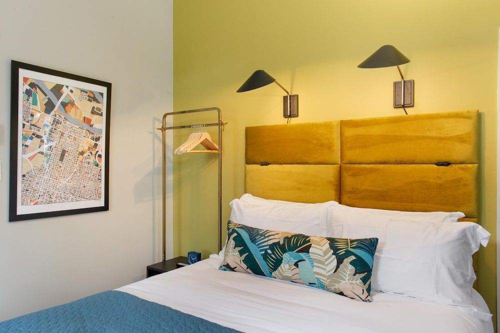 The Present Hotel Queen Room 203