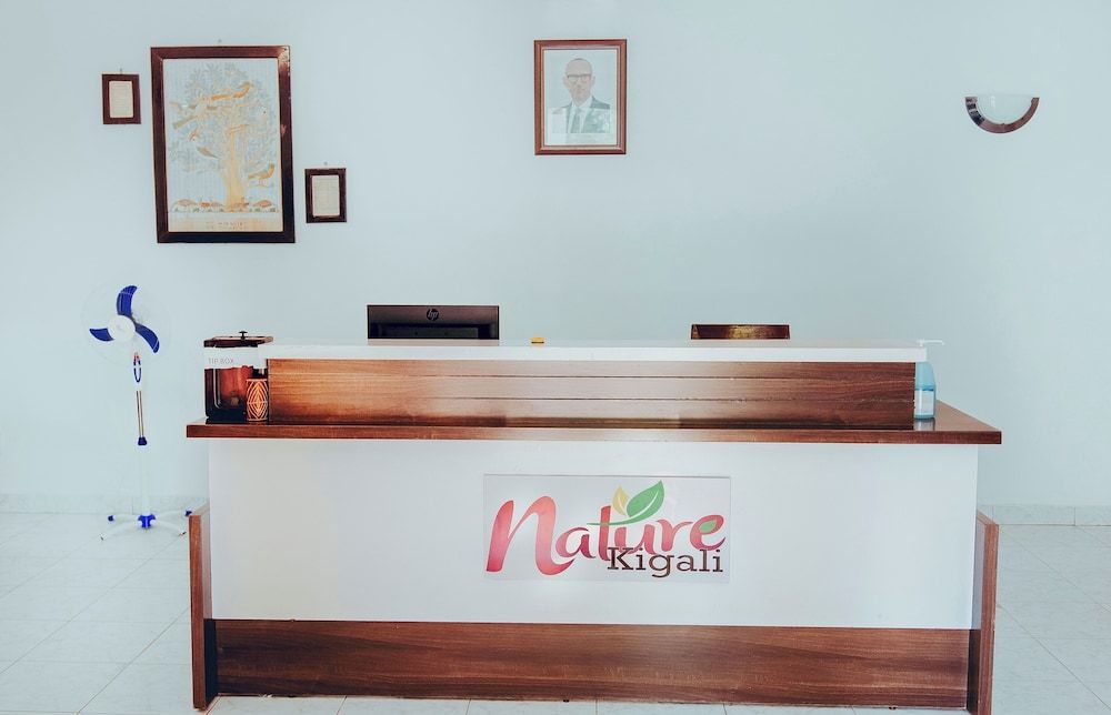 Check-in/check-out kiosk