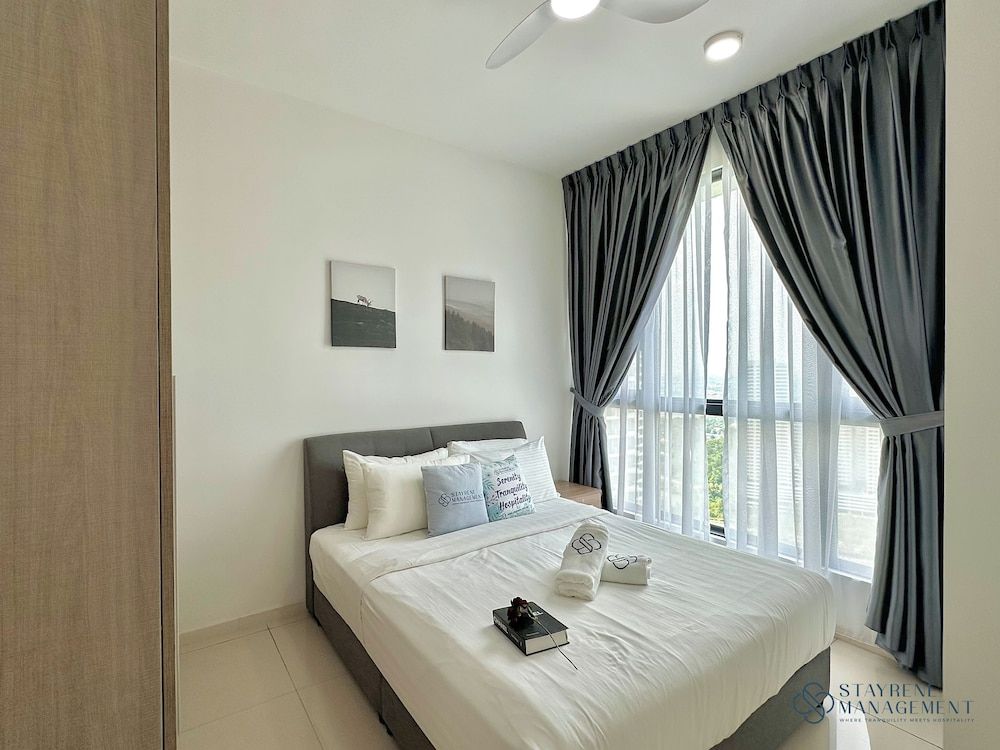 Macrolink Medini Legoland by Stayrene Elite Apartment, 2 Bedrooms, Balcony, City View 2