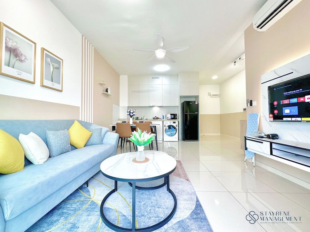 Macrolink Medini Legoland by Stayrene Deluxe Apartment, 2 Bedrooms, Balcony, Lake View 13