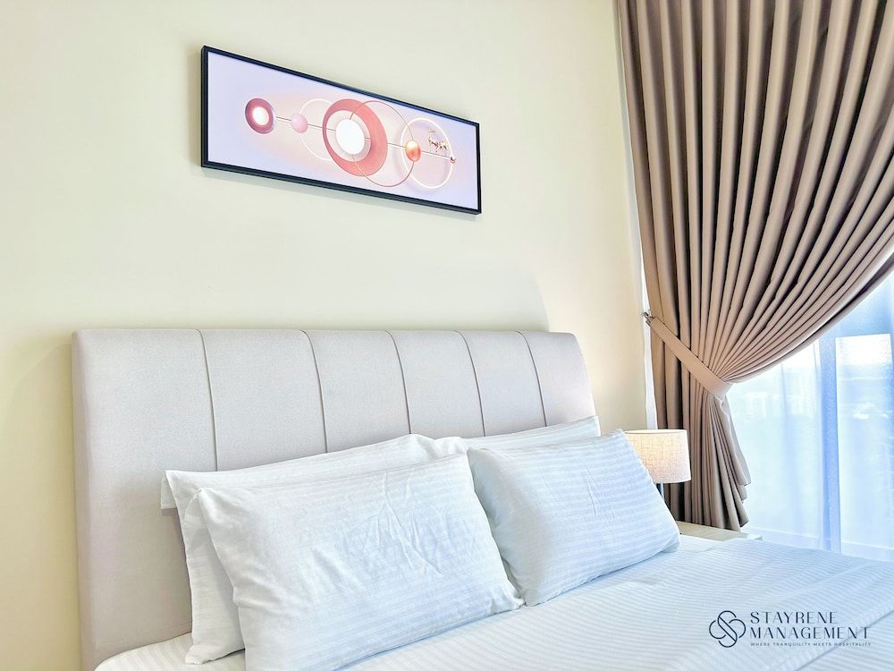 Macrolink Medini Legoland by Stayrene Deluxe Apartment, 2 Bedrooms, Balcony, Lake View 3