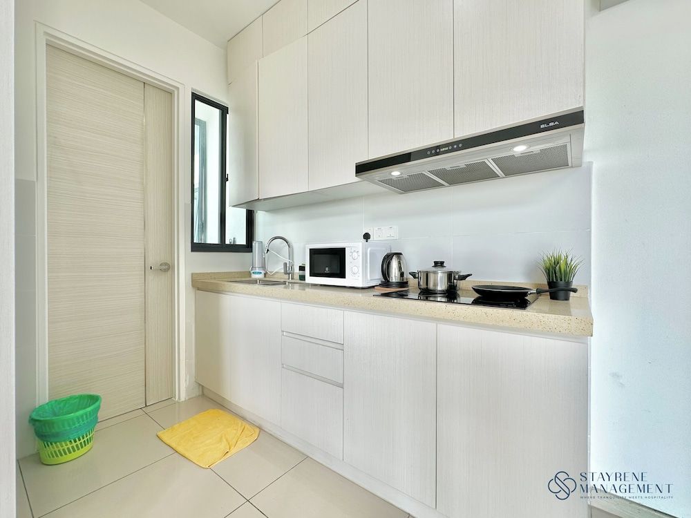 Macrolink Medini Legoland by Stayrene Luxury Duplex, 2 Bedrooms, Balcony, City View 7