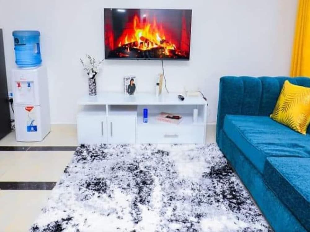 Triad Apartment Executive Apartment 6