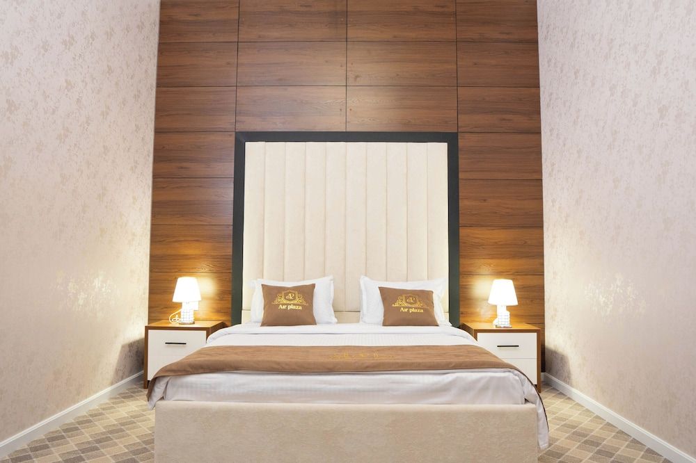 AirPlaza Hotel Family Quadruple Room, Balcony, Garden View 2