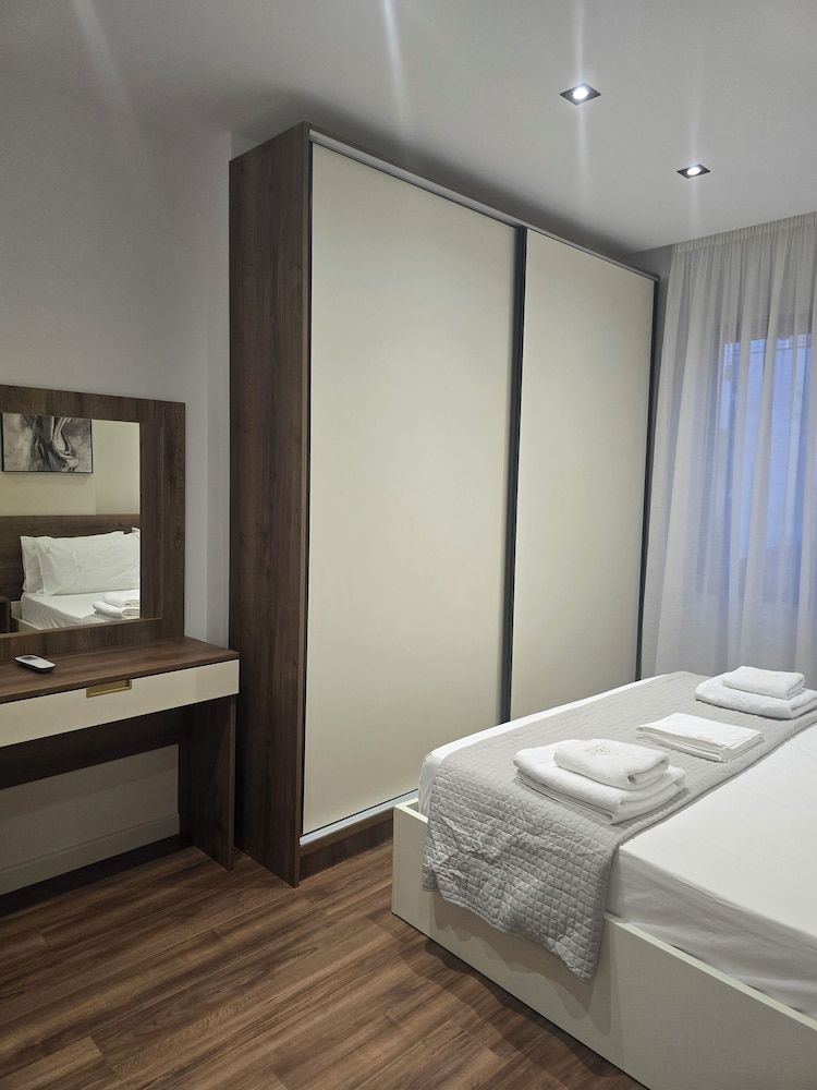 Jorida Old Bazar Tirana Central Stay Family Apartment, Balcony, City View 6