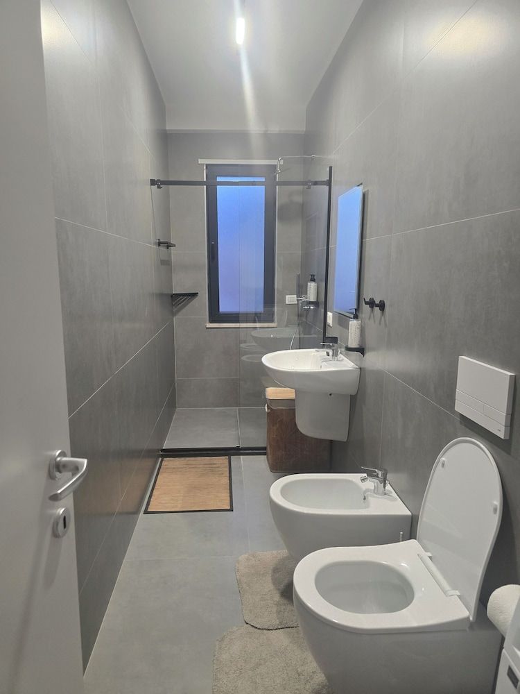 Jorida Old Bazar Tirana Central Stay Family Apartment, Balcony, City View 8