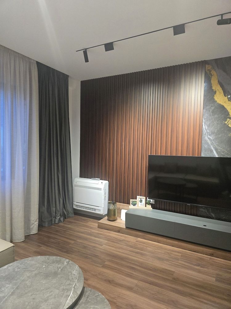 Jorida Old Bazar Tirana Central Stay Family Apartment, Balcony, City View 10