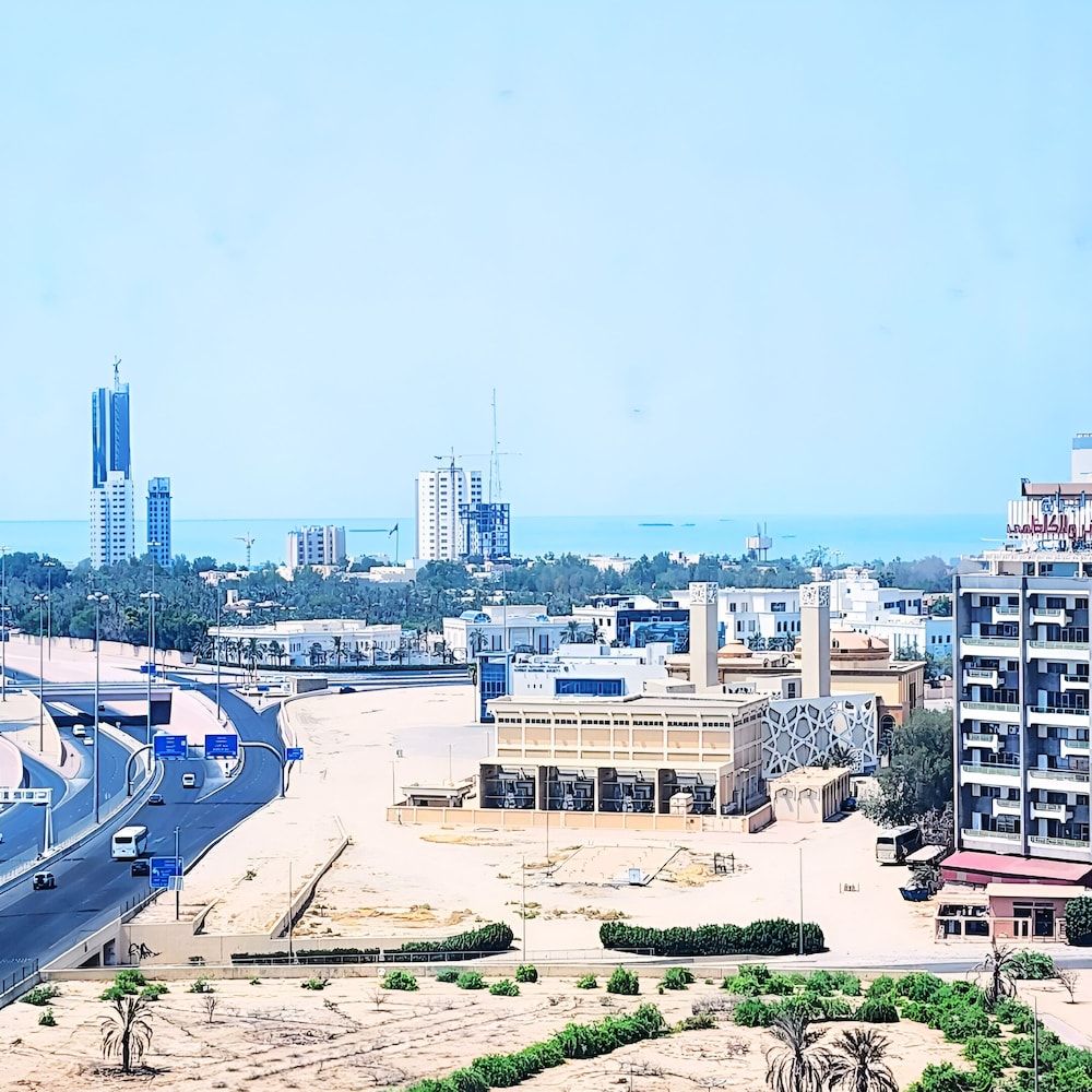 Bloom Hotel Deluxe Twin Room, Sea View 4