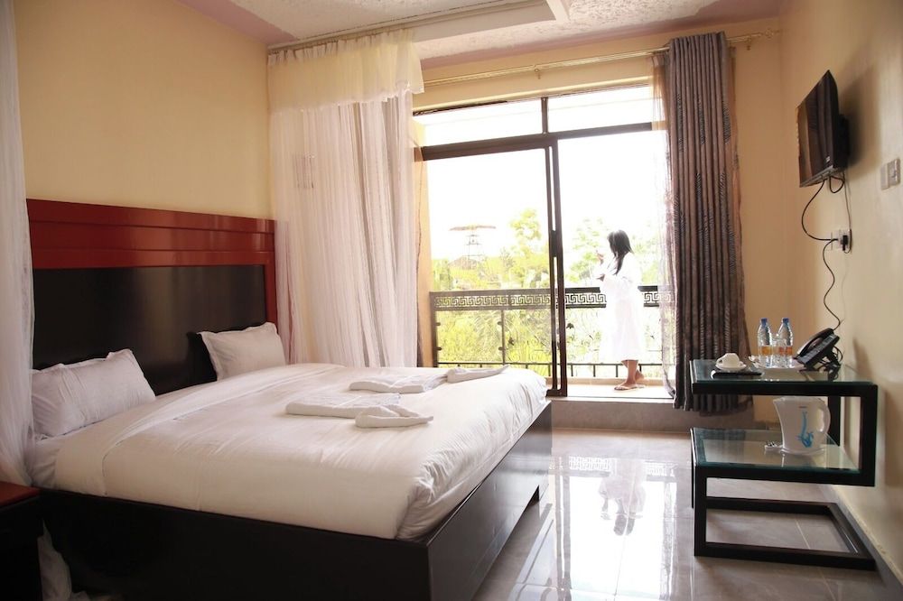 Sunstar Resort Deluxe Double Room, Balcony, Garden View 2