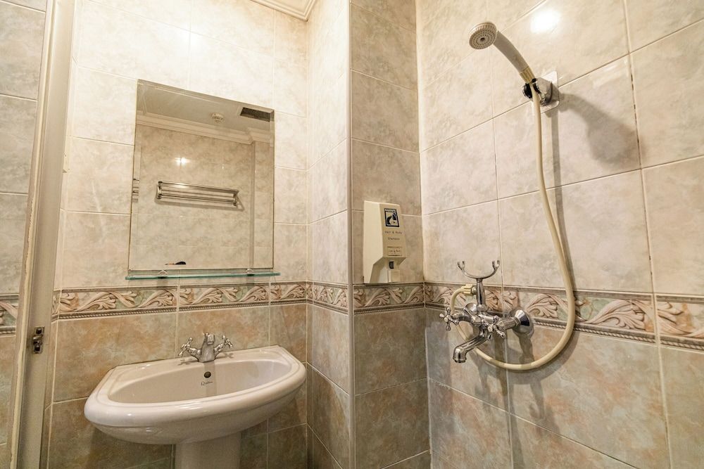 Hotel Fuji Standard Double Room 11