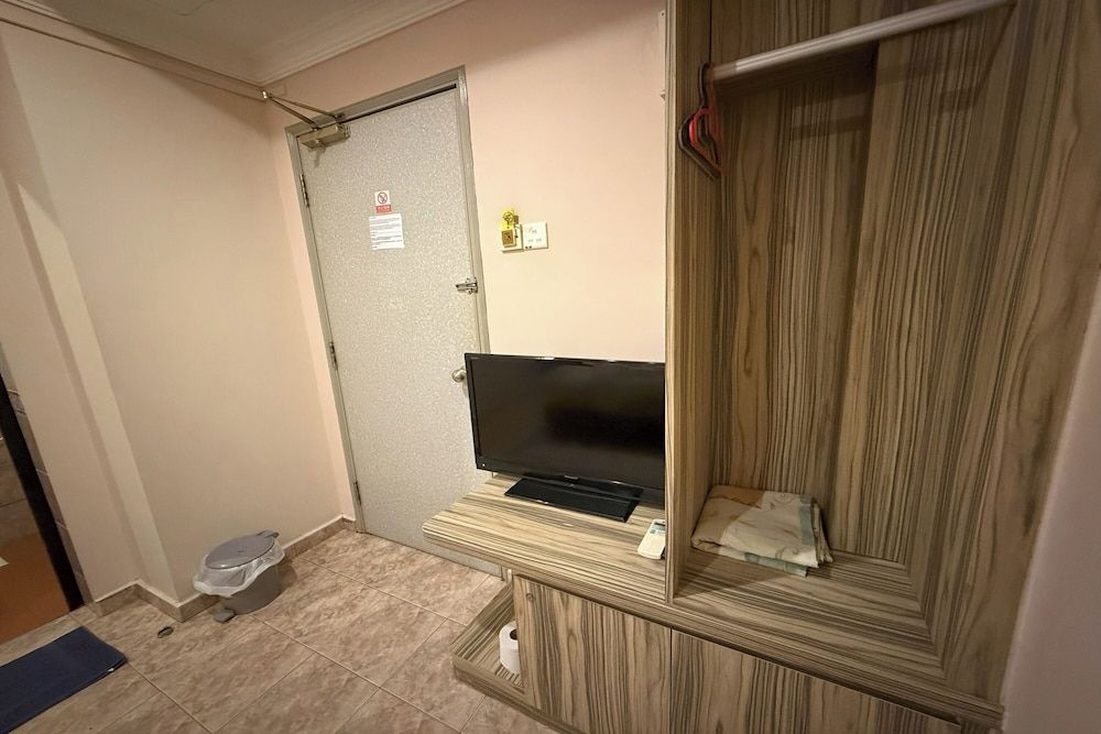 Hotel Fuji Standard Double Room 14