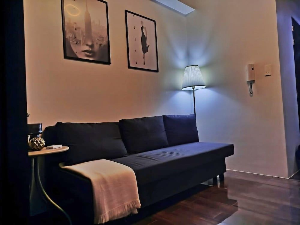 CitySkyline View 53F-Air Residences City Apartment, 1 Queen Bed with Sofa bed, Kitchen 9