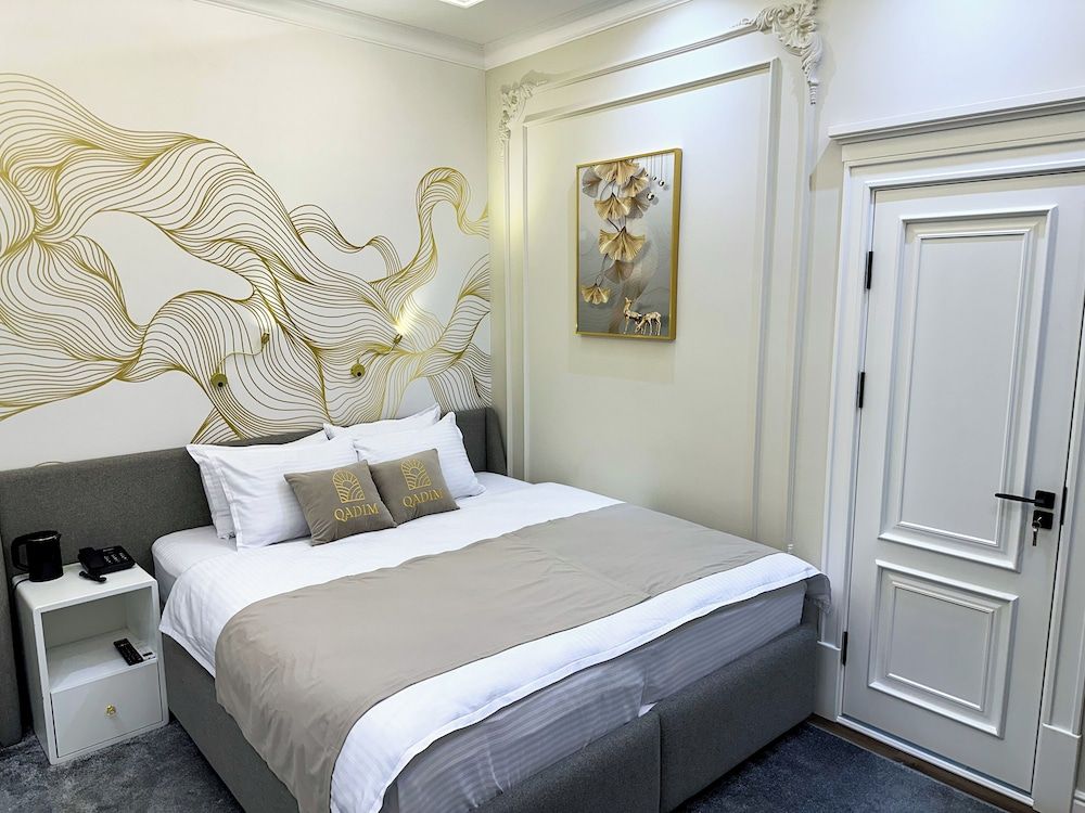 QADIM HOTEL Deluxe Double Room, City View 3