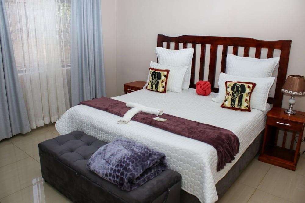 Lulu Guest Lodge Classic Double or Twin Room 6